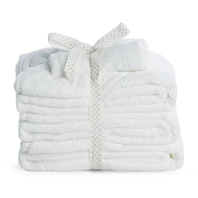 Hooded towels and flannels bundle